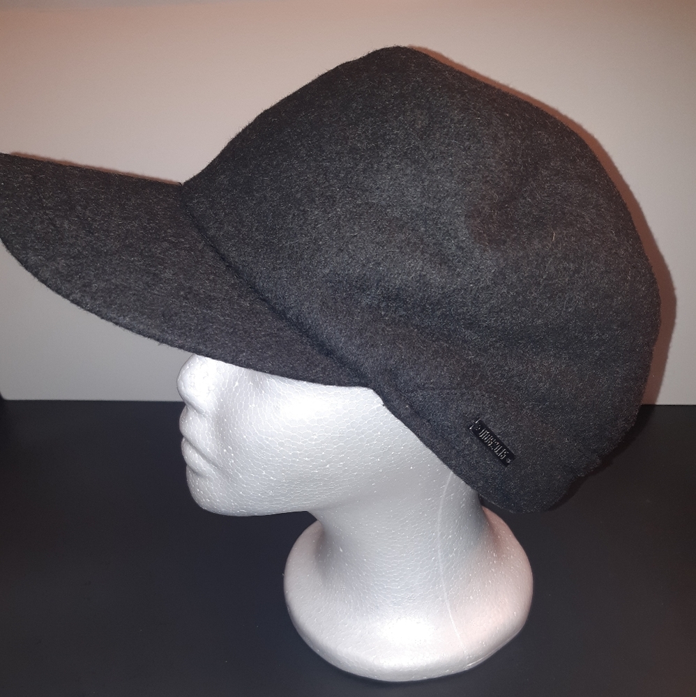 Russian style Unisex C&A winter hat| 10/10